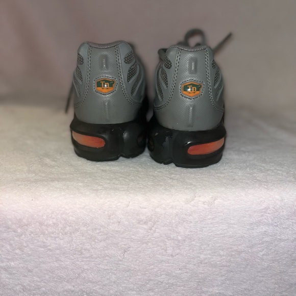 Nike Air Max - Picture 3 of 5